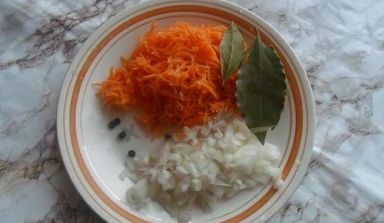 рыбный суп уха из леща