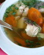 Уха из горбуши со свежим сельдереем