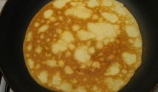 блины на кислом молоке толстые