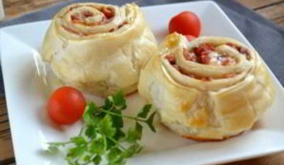 булочки из слоеного бездрожжевого теста