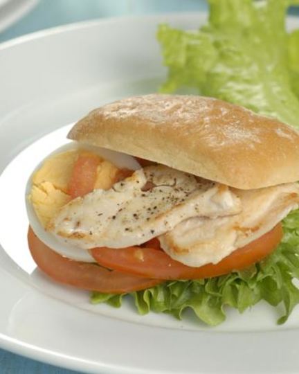 Рецепт булочек с куриной и рыбной начинкой