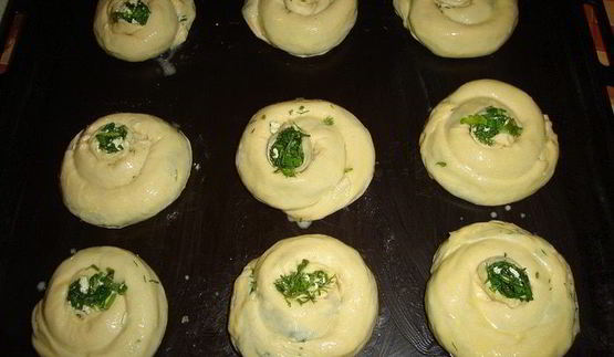 булочки с сыром и зеленью