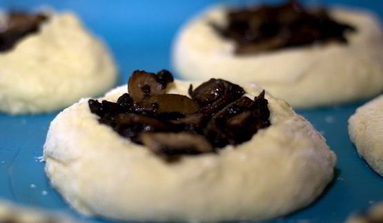 грибные ватрушки