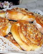 Плюшки с корицей