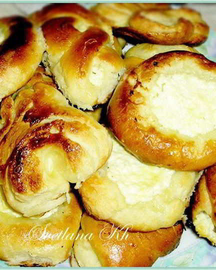 Рецепт плюшек-ватрушек с творогом