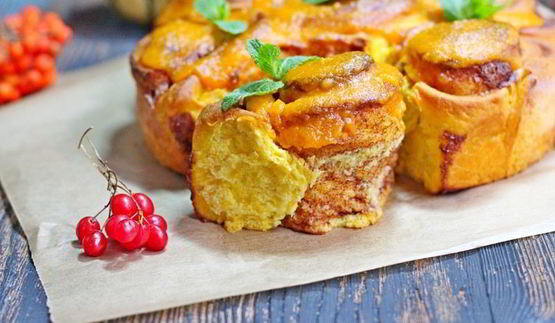 тыквенные булочки с корицей