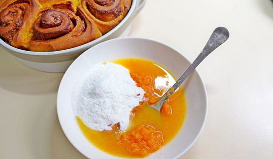 тыквенные булочки с корицей