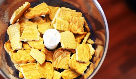 чизкейк нью-йорк с медовыми персиками