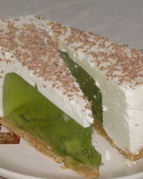 Чизкейк с киви без выпечки