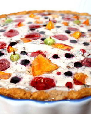 Чизкейк с шоколадом и летними ягодами