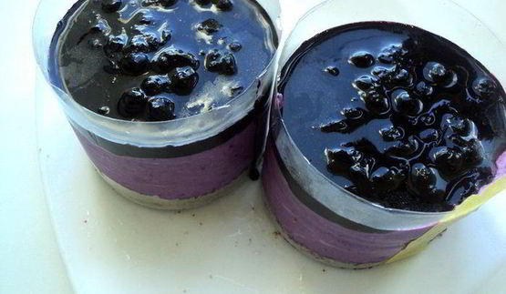 мини-чизкейки с черникой