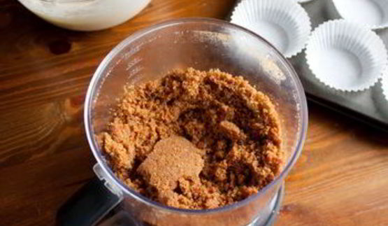 мини-чизкейки с ягодами