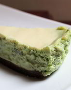 Мятный чизкейк на шоколадной подушке