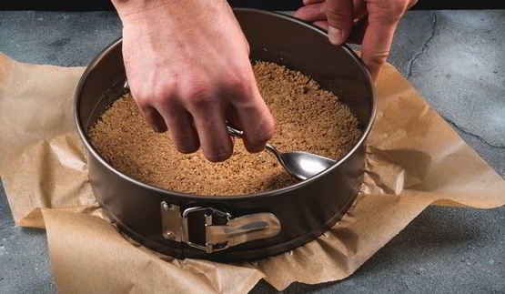 простой чизкейк на основе из хлебцев