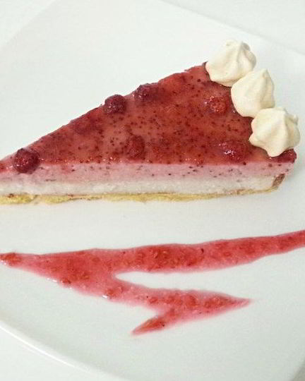 Рецепт землянично-бананового чизкейк с меренгами