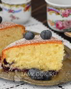 Йогуртовый кекс с черникой