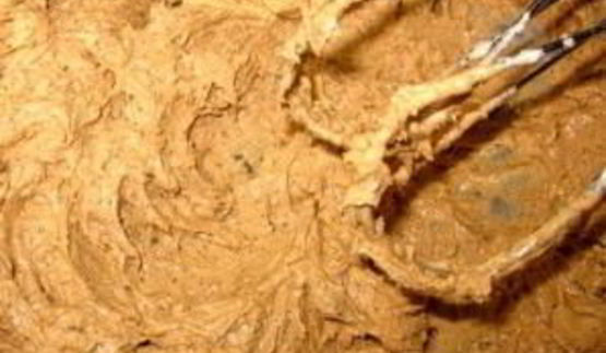 кекс с изюмом и грецкими орехами