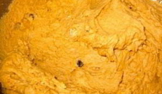 кекс с изюмом и грецкими орехами