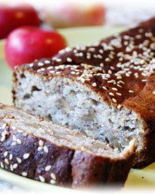 Кекс с яблоком на основе трех видов муки