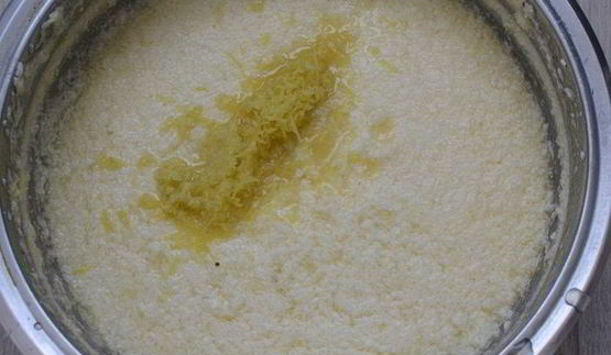 лимонный кекс с грушами