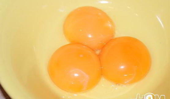 многозерновой кекс с земляникой