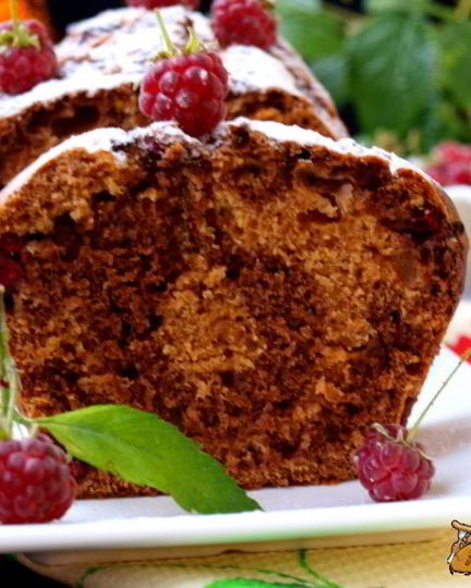 Рецепт мраморного пряного кекса на сыворотке с малиной