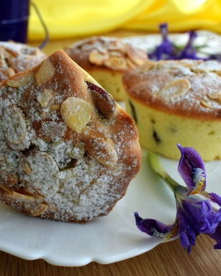 Рецепт пасхальных кексов с клюквой