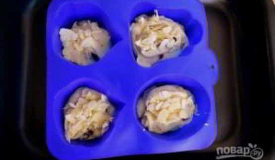 пасхальные кексы с клюквой