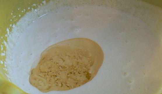 шоколадно-творожные кексы с брусникой