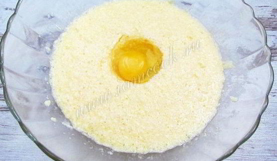 шоколадный кекс с грушами