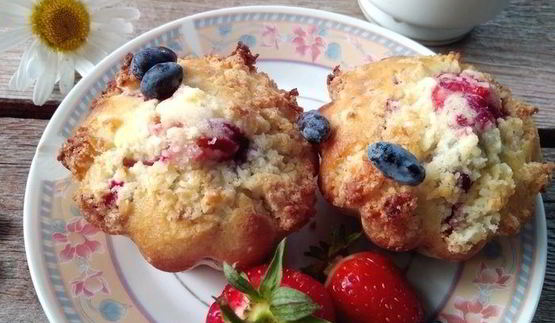 ягодные кексы с кокосовым штрейзелем