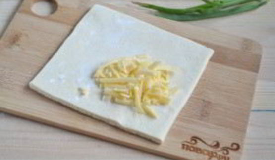 хачапури с сыром из слоеного теста