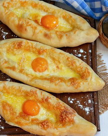 Рецепт хачапури с сыром по аджарски