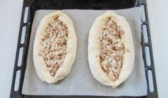 хачапури с тунцом