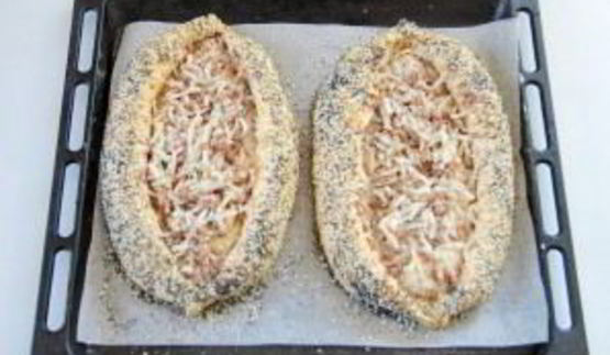 хачапури с тунцом