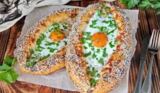 хачапури с тунцом