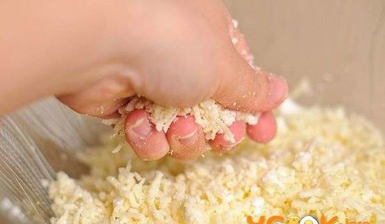 хачапури с творогом и сыром