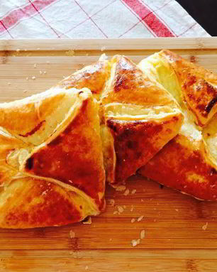 Пеновани хачапури