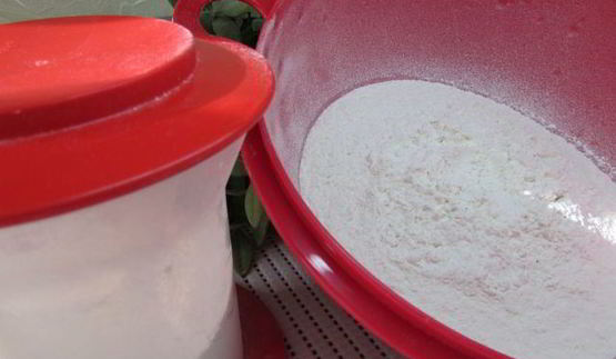 французский хлеб с ветчиной