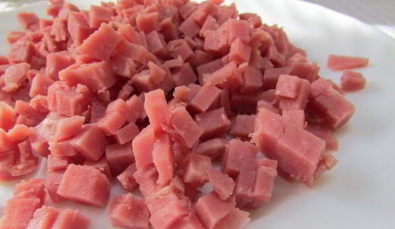 французский хлеб с ветчиной