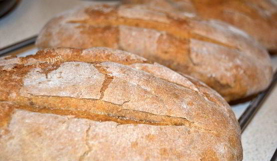 хлеб на темном пиве с анисом