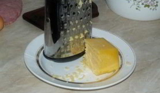 хлеб с колбасой и сыром в хлебопечке