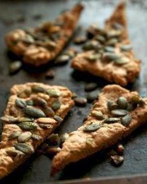 Хлебцы с тыквенными семечками