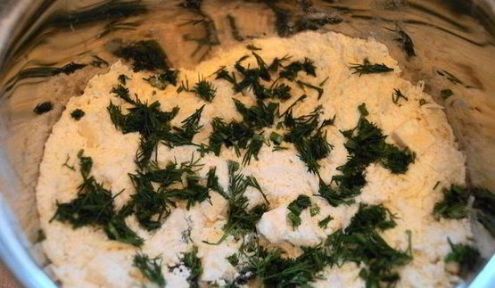 сконы с зеленью и сыром