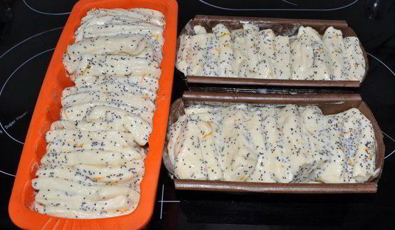 сладкий хлеб-гармошка со сливочным сыром и маком