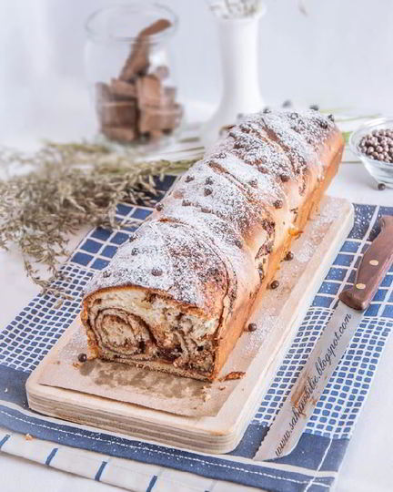 Рецепт сладкого хлеба на сыворотке с молочным шоколадом