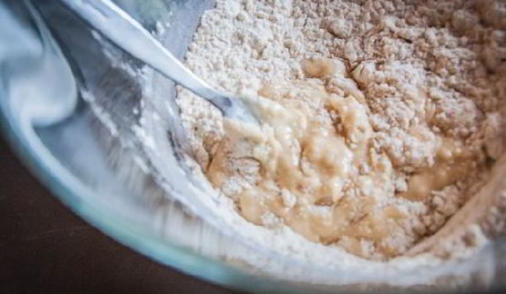 сладкий хлеб на сыворотке с молочным шоколадом