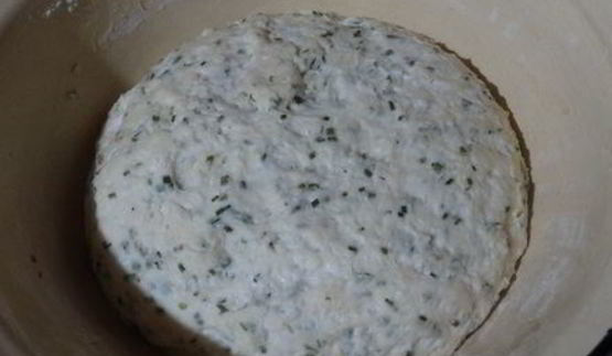 сметанный хлебушек с зелёным луком