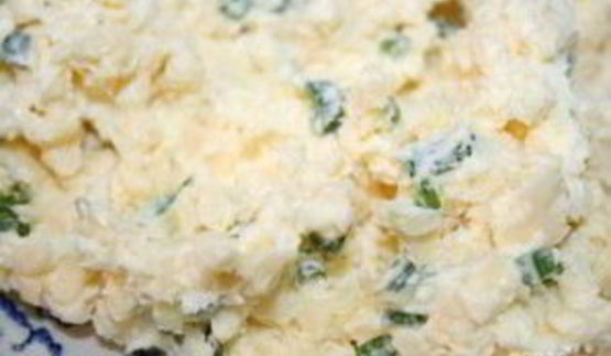 запеченный батон с сыром и чесноком