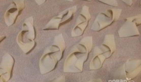 хрустящий хворост на воде